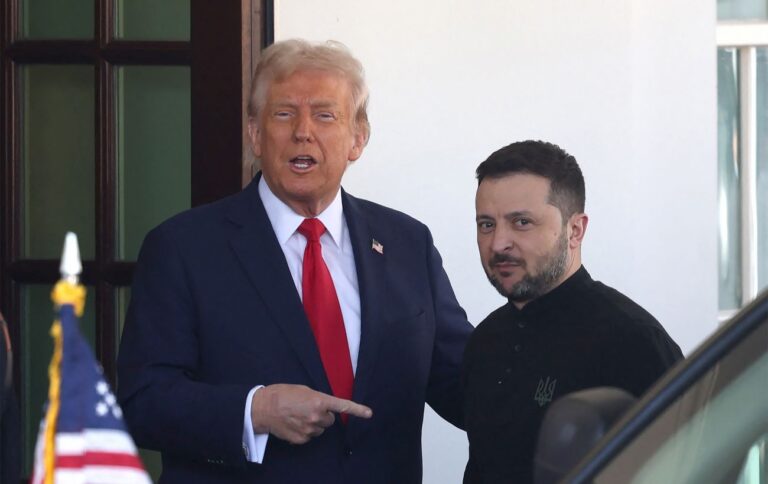 Трамп підтвердив, що зустрінеться із Зеленським у п'ятницю                                                                    
                     14.10.2025 - 03:27
